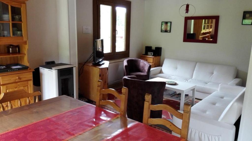 Le Bois Joli Chalet 4 Etoiles Cledicihome Cadre Paisible En Lisiere De Foret เฌราร์แมร์ ห้อง รูปภาพ